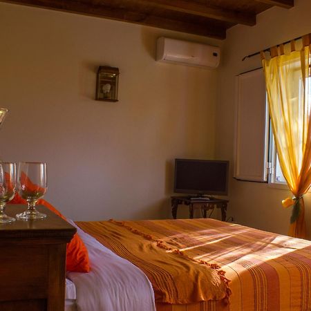 Vale De Ferreiros Guest House Абрантес Стая снимка