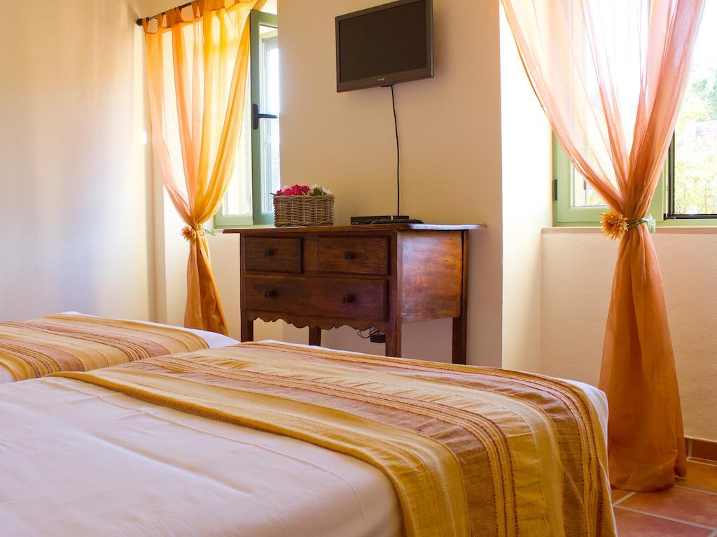 Vale De Ferreiros Guest House Абрантес Екстериор снимка