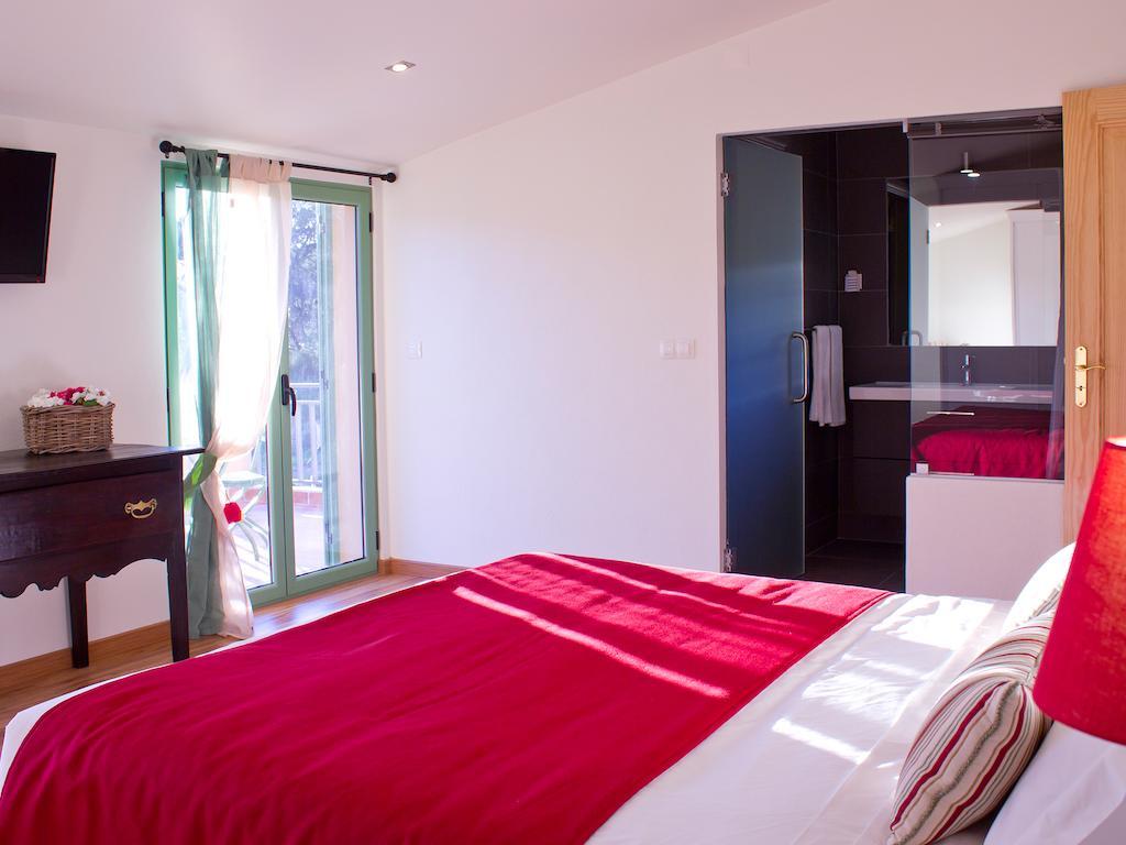 Vale De Ferreiros Guest House Абрантес Стая снимка